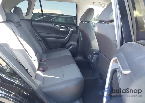 2023 Toyota Rav4 Xle z USA, uszkodzony, nr VIN 2T3P1RFV2PW344812